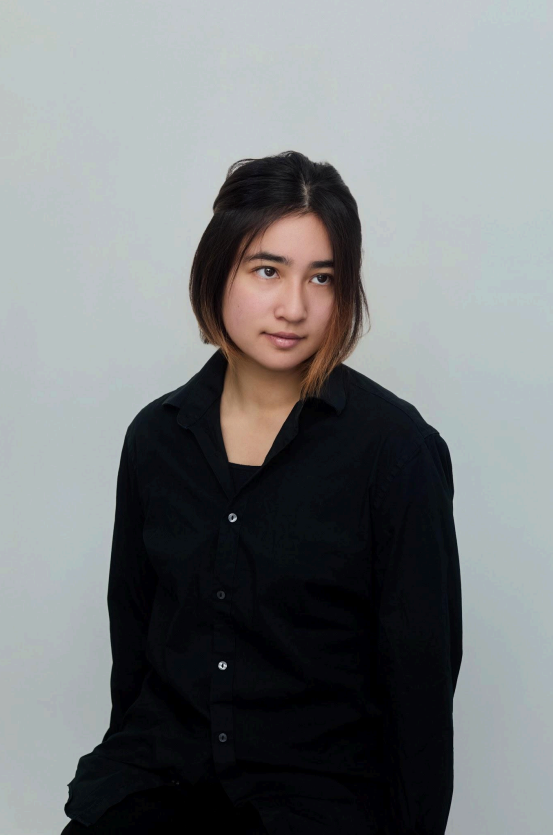 lisa headshot